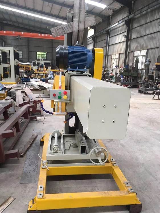 Hand type cutting machine